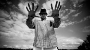 Pjus – "Przepraszam czy tu biją" (audio)