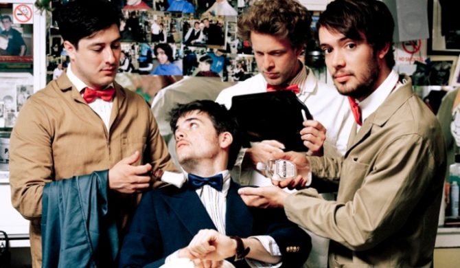 Mumford & Sons dalecy od rock`n`rollowego stylu życia