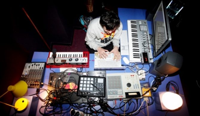 Hudson Mohawke i FOX na FreeFormFest Hudson Mohawke i FOX na FreeFormFest