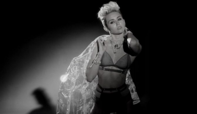 Big Sean – „Fire” feat. Miley Cyrus (wideo)