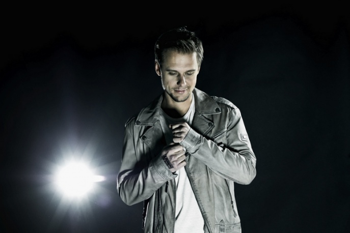 Armin Van Buuren – nowy teledysk i kompilacja (wideo)