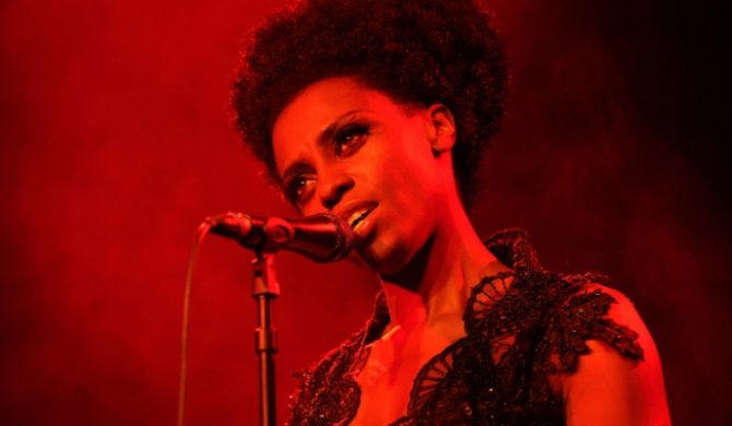 Morcheeba – album „Head Up High” dostępny w Deezer Morcheeba – album „Head Up High” dostępny w Deezer