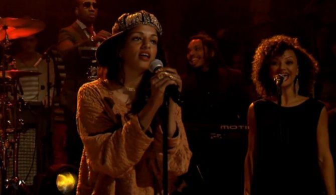 M.I.A. na scenie z The Roots (wideo)