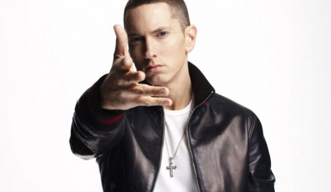 UK Charts: Siódmy numer 1 Eminema