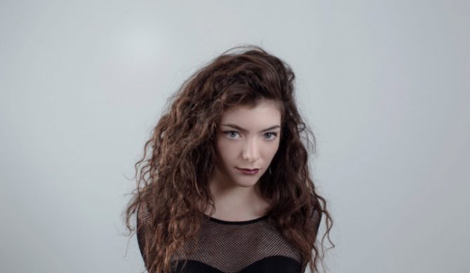 Posłuchaj w Deezer: Lorde – „Pure Heroine”