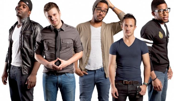 The Exchange supportem Backstreet Boys The Exchange supportem Backstreet Boys