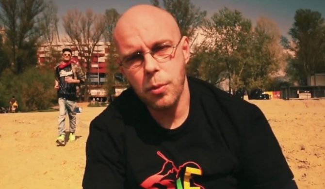Pono i KaCeZet – „Ja mam na to” ft. Tadeusz Ross (wideo) Pono i KaCeZet – „Ja mam na to” ft. Tadeusz Ross (wideo)