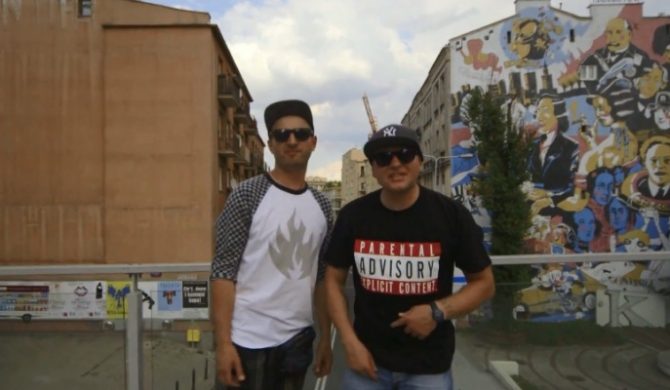 Wujek Samo Zło – „Western” ft. Joka i DJ Grubaz (wideo) Wujek Samo Zło – „Western” ft. Joka i DJ Grubaz (wideo)