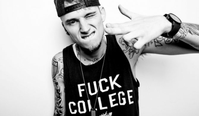 Machine Gun Kelly – „Wanna Ball” (audio) Machine Gun Kelly – „Wanna Ball” (audio)