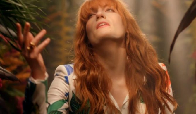 Florence, Pharrell, Grohl… plejada gwiazd w nowym charytatywnym singlu (wideo)
