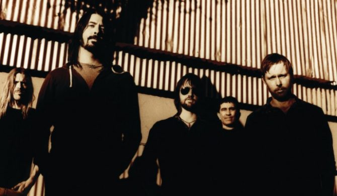 Foo Fighters przerabiają Black Sabbath i Heart (wideo)