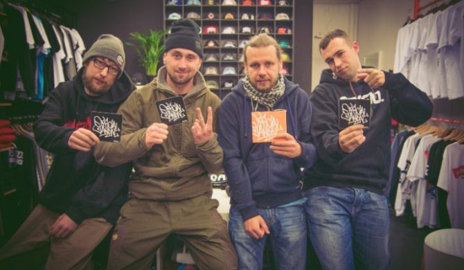 1 NA 1: Artur Rawicz vs Official Vandal 1 NA 1: Artur Rawicz vs Official Vandal