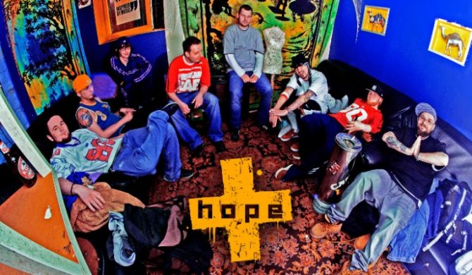 Nowe wideo Hope Nowe wideo Hope