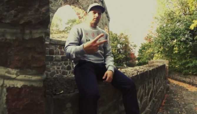 SB – „Rok wojownika” ft. Bezczel, HZOP, Sójson (wideo) SB – „Rok wojownika” ft. Bezczel, HZOP, Sójson (wideo)