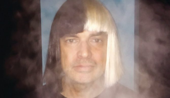 Sia opublikowała nowy utwór stworzony wspólnie z Kanye Westem Sia opublikowała nowy utwór stworzony wspólnie z Kanye Westem