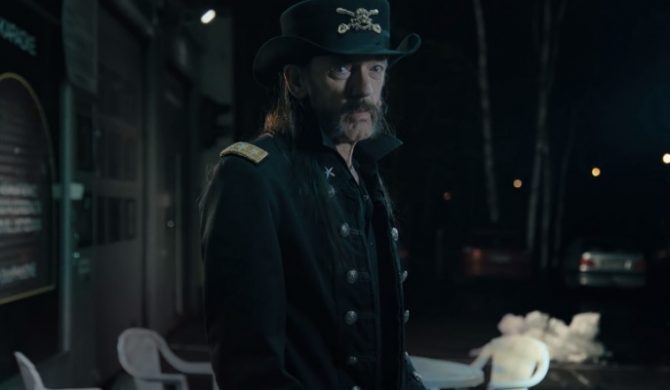 Niedługo przed śmiercią Lemmy Kilmister zagrał w reklamie… mleka (wideo) Niedługo przed śmiercią Lemmy Kilmister zagrał w reklamie… mleka (wideo)