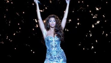 Beyonce daje nura w tłum [video]