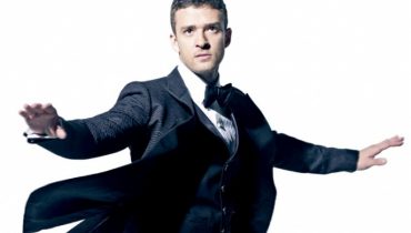 Justin Timberlake sprawdza muzę w aucie